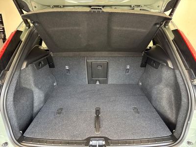 2023 Volvo XC40