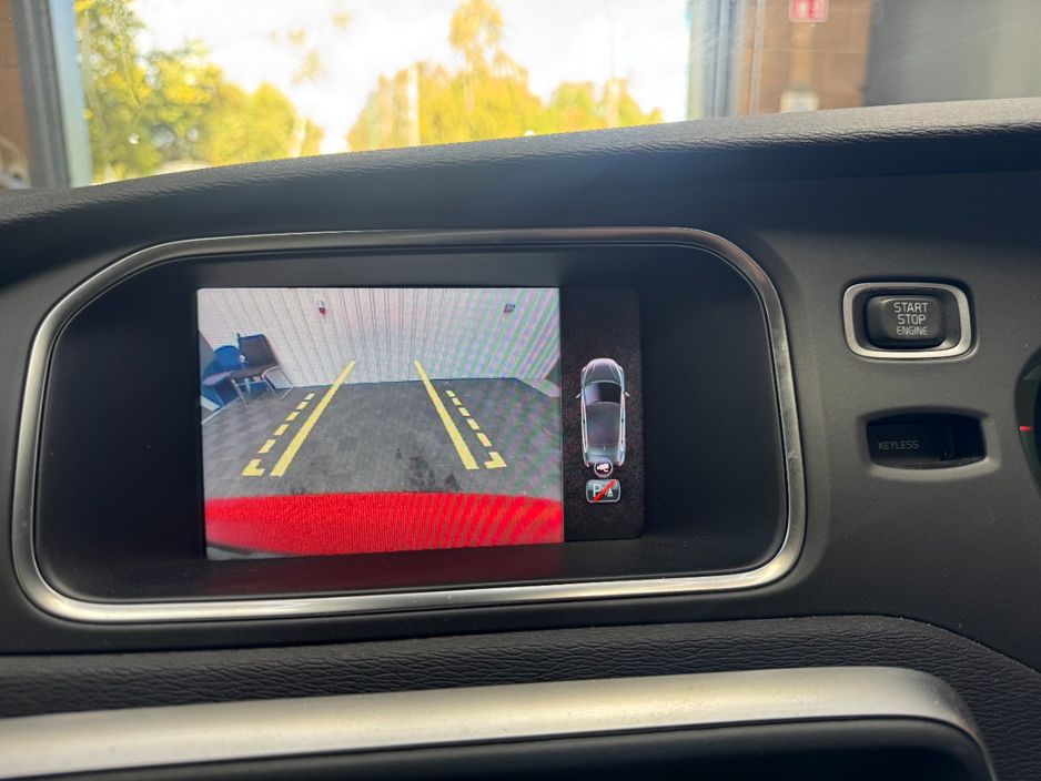 2014 Volvo V40
