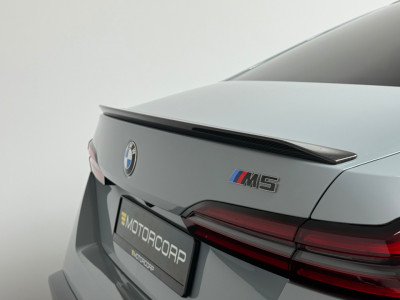 2026 BMW M5
