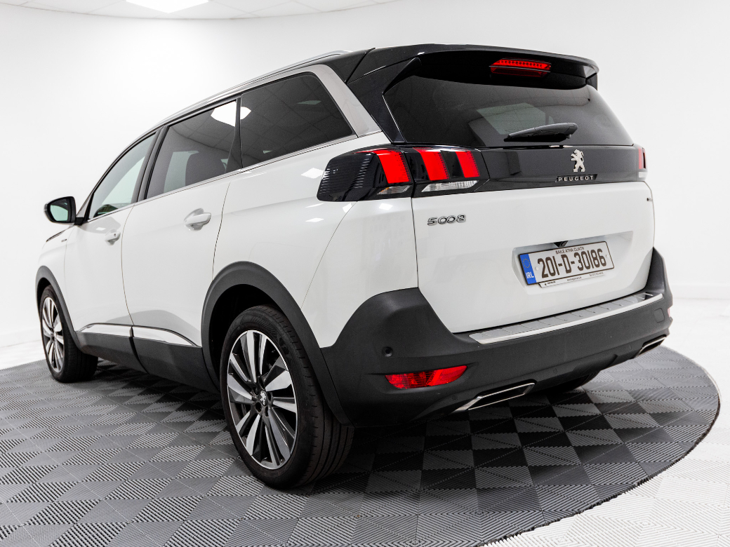 2020 Peugeot 5008
