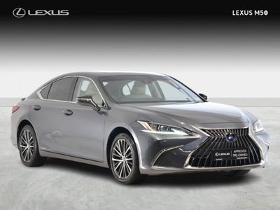 2022 Lexus ES 300h