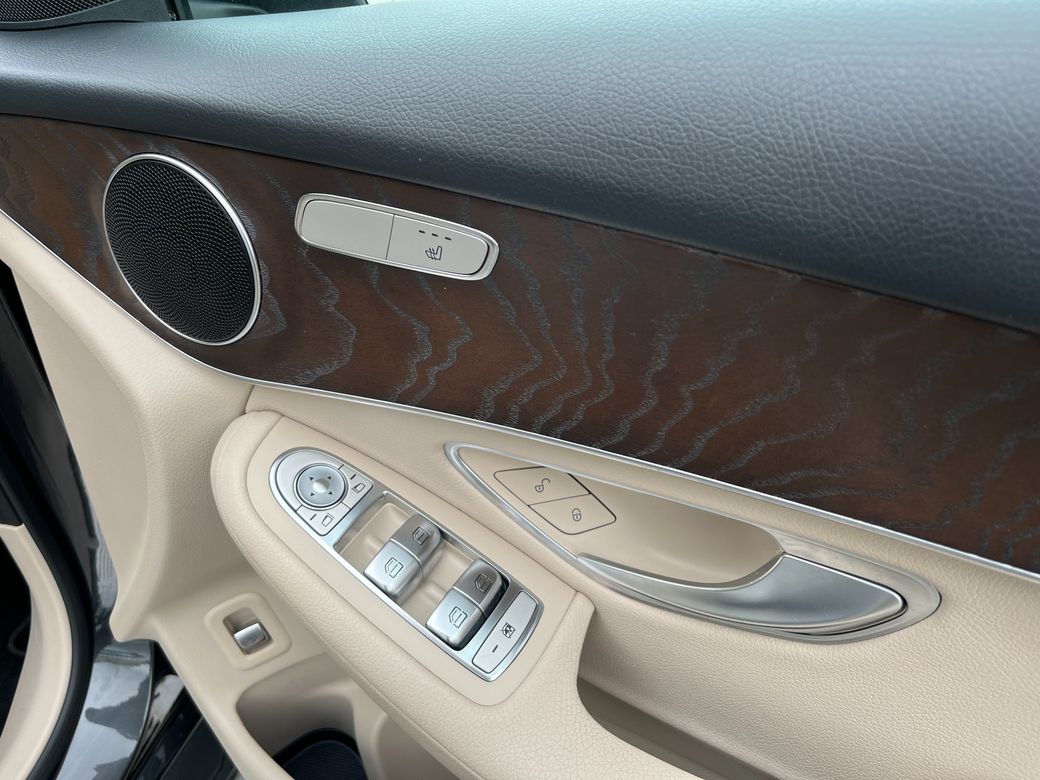 2021 Mercedes-Benz GLC Class