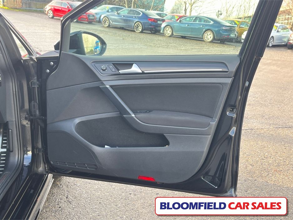 2017 Volkswagen Golf