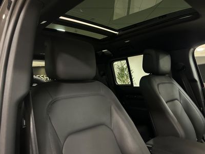 2025 Land Rover Defender