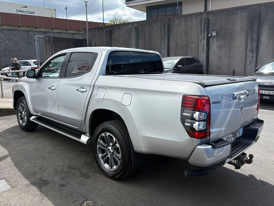 2020 Mitsubishi L200