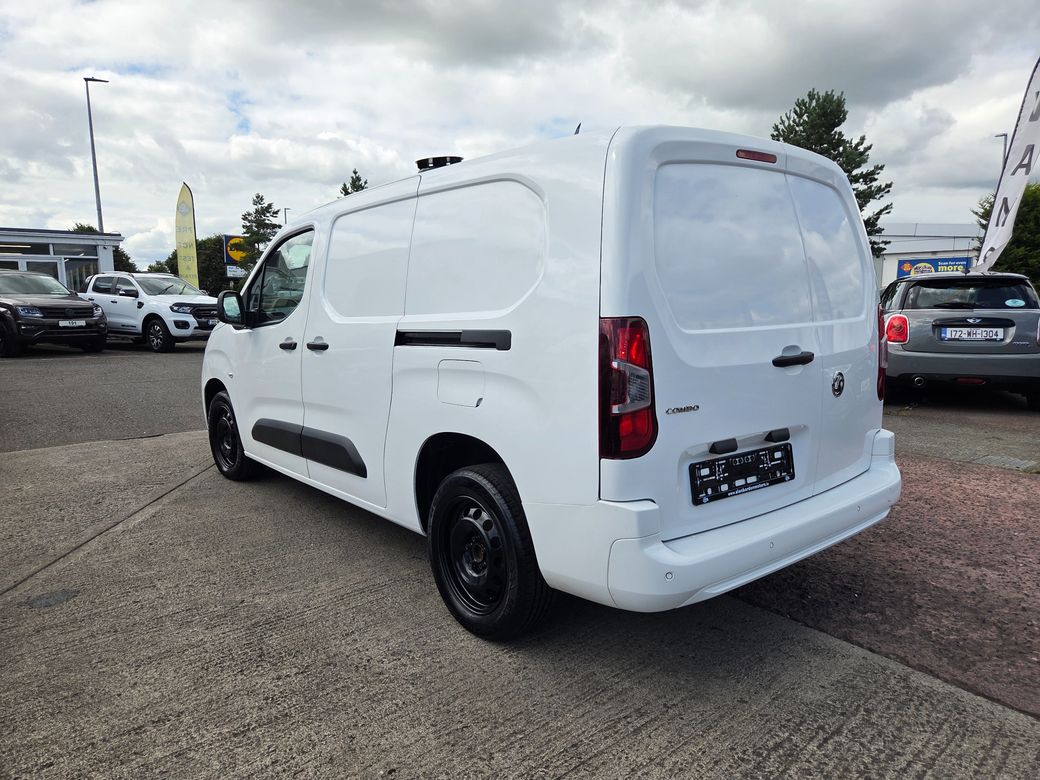 2022 Vauxhall Combo