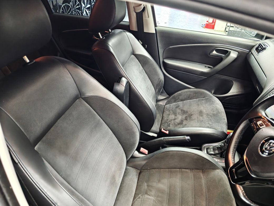 2015 Volkswagen Polo