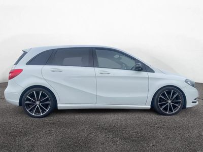 2012 Mercedes-Benz B 180