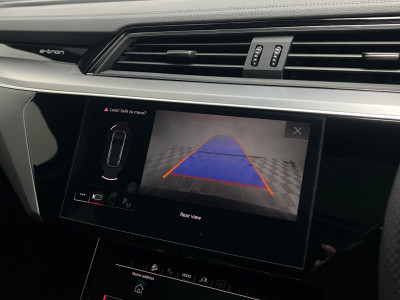 2022 Audi e-tron