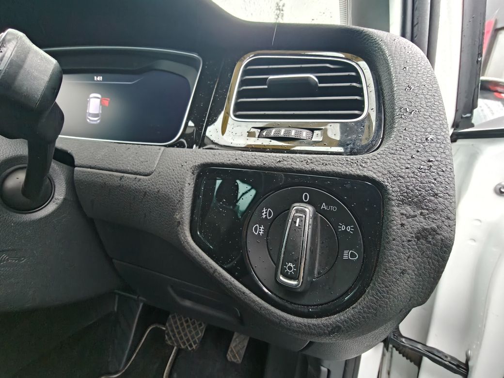 2017 Volkswagen Golf