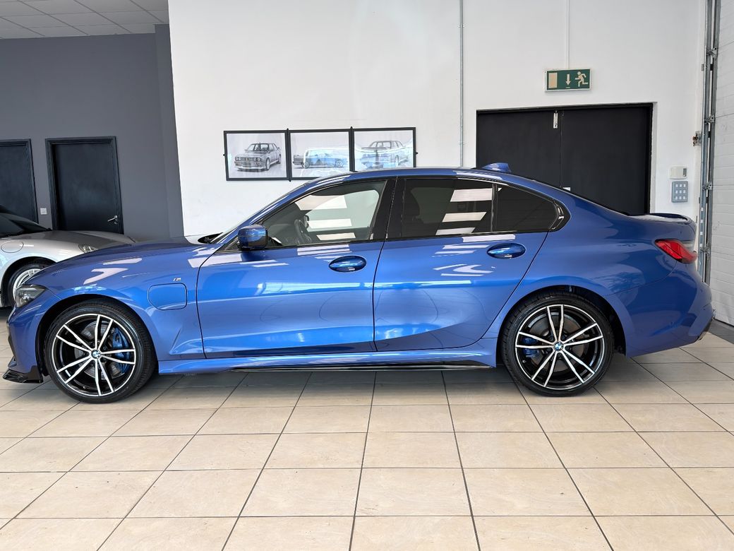 2021 BMW 330