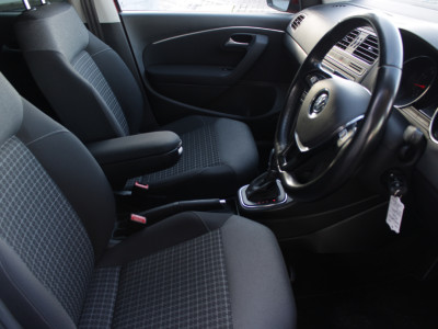 2017 Volkswagen Polo