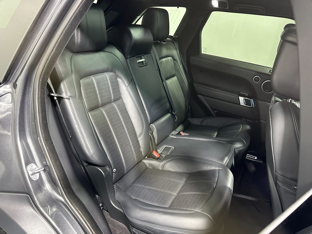 2020 Land Rover Range Rover Sport