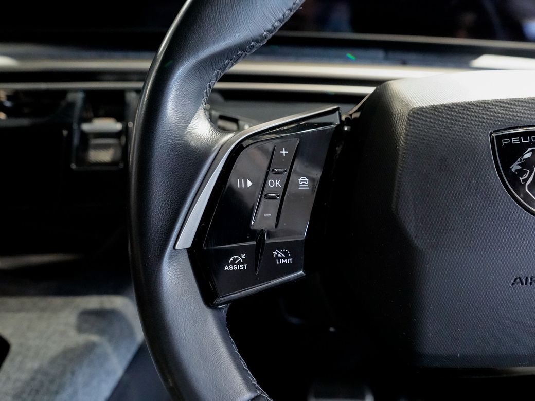 2025 Peugeot 3008
