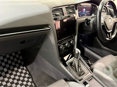 2018 Volkswagen Golf