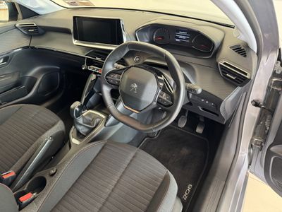2023 Peugeot 208