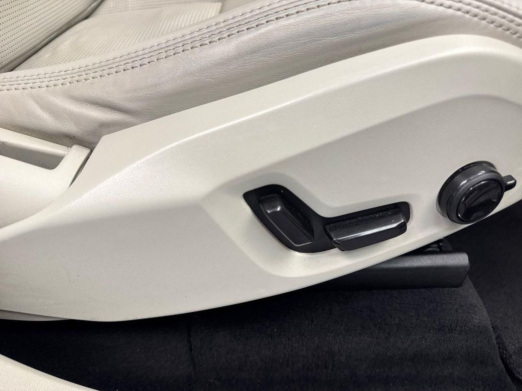 2021 Volvo XC90