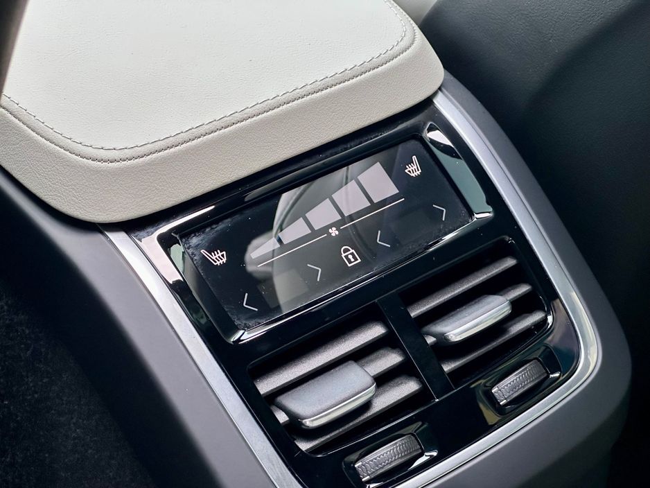 2024 Volvo XC90