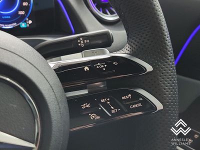 2025 Mercedes-Benz EQB