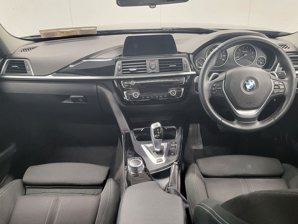 2018 BMW 3 Series