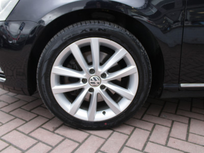 2014 Volkswagen Passat