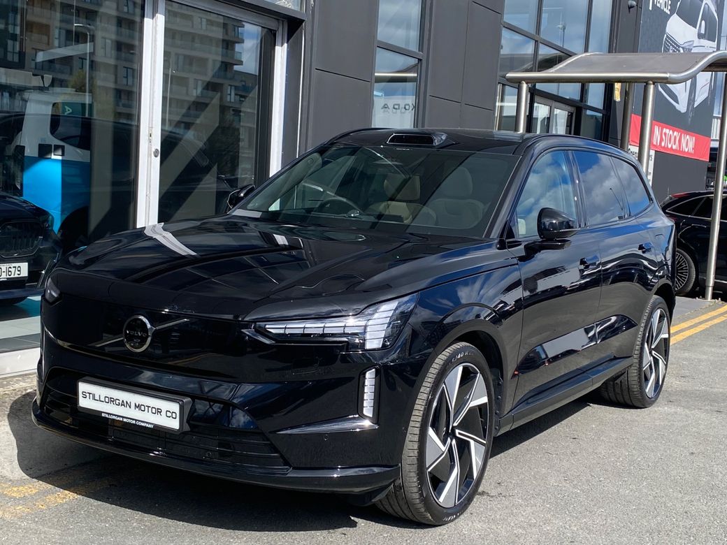 2025 Volvo EX90