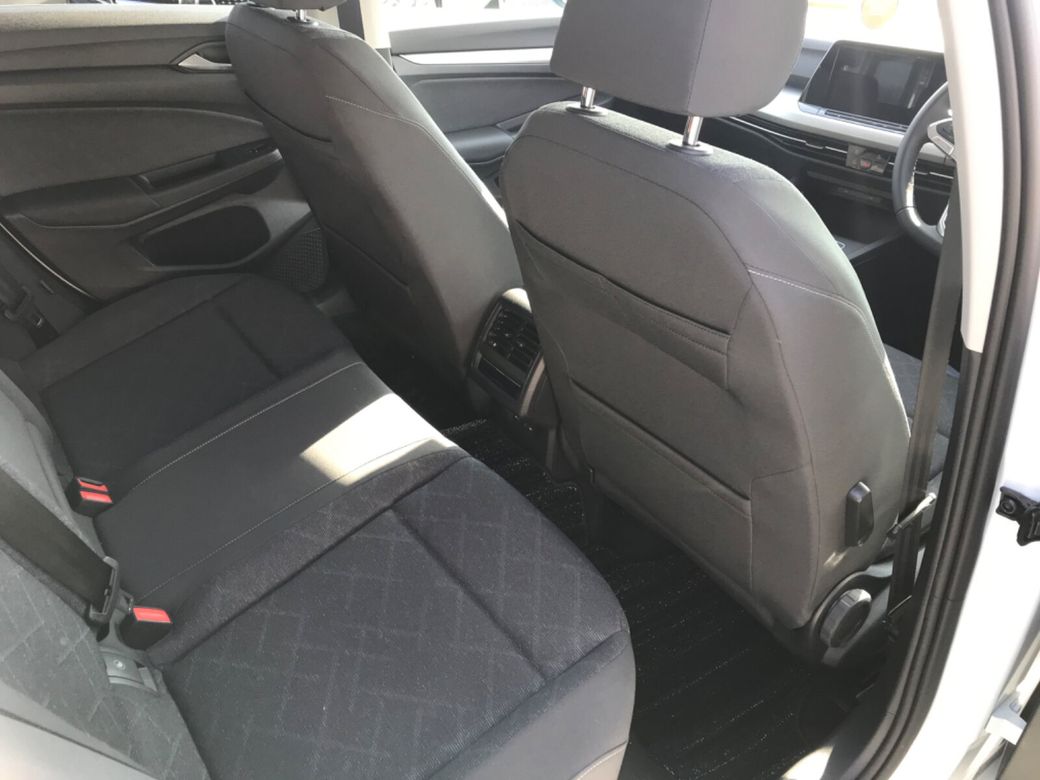 2024 Volkswagen Golf