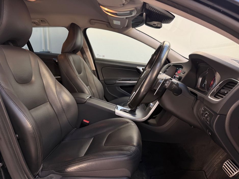 2017 Volvo V60