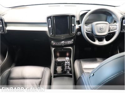 2022 Volvo XC40
