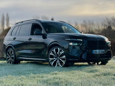 2022 BMW X7