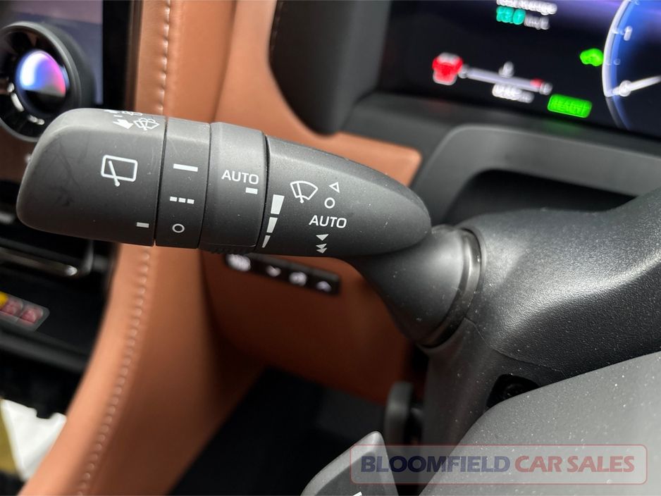 2025 Toyota Alphard