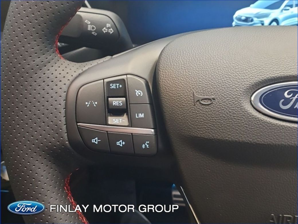 2025 Ford Kuga