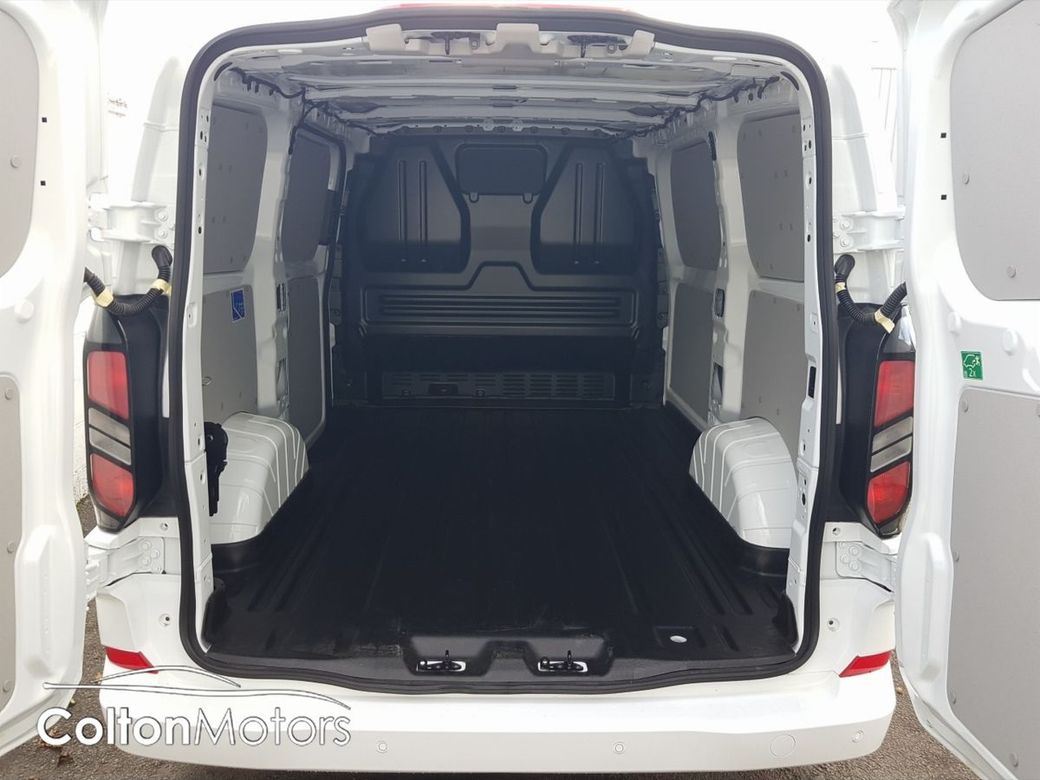 2024 Ford Transit Custom