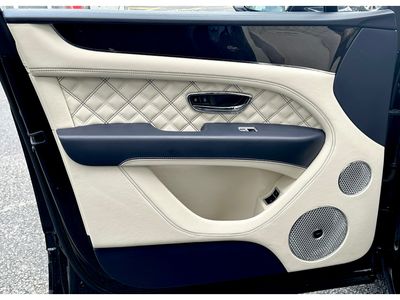 2022 Bentley Bentayga