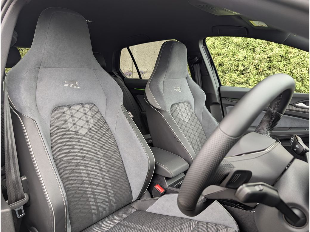 2024 Volkswagen Golf