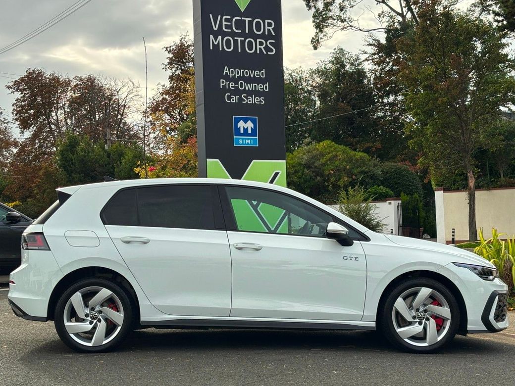 2025 Volkswagen Golf