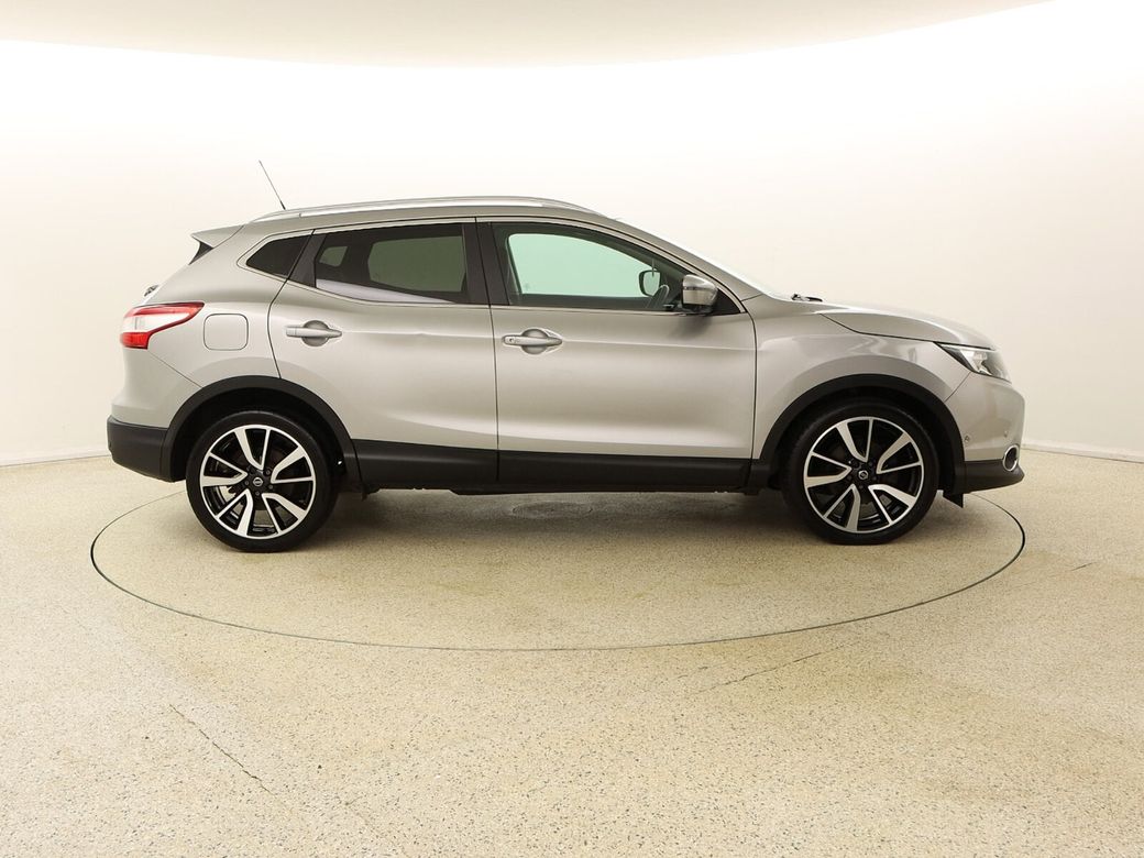 2017 Nissan Qashqai