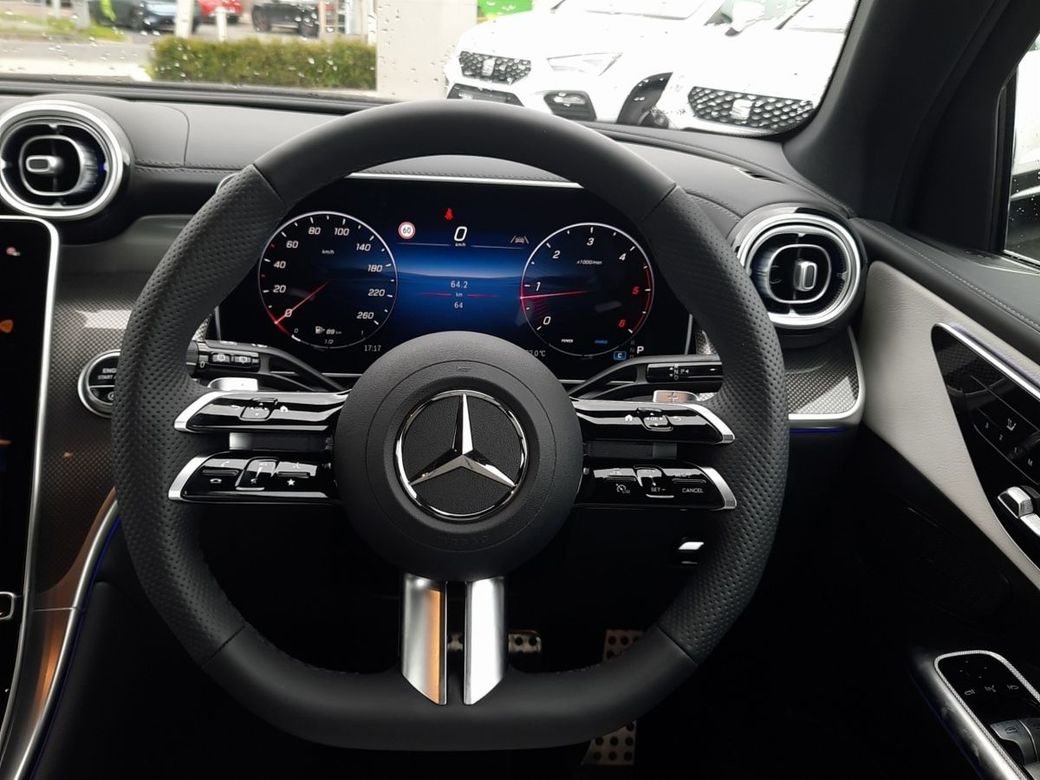 2025 Mercedes-Benz GLC Class