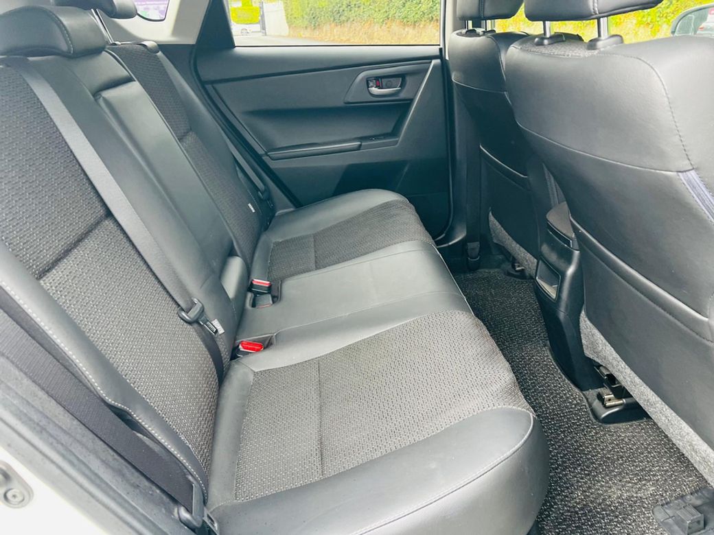 2017 Toyota Auris