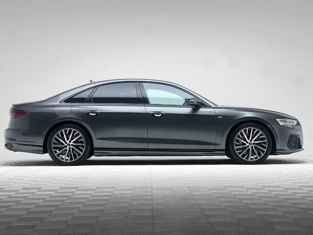 2023 Audi A8