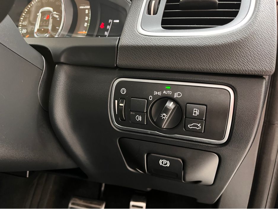 2018 Volvo V60