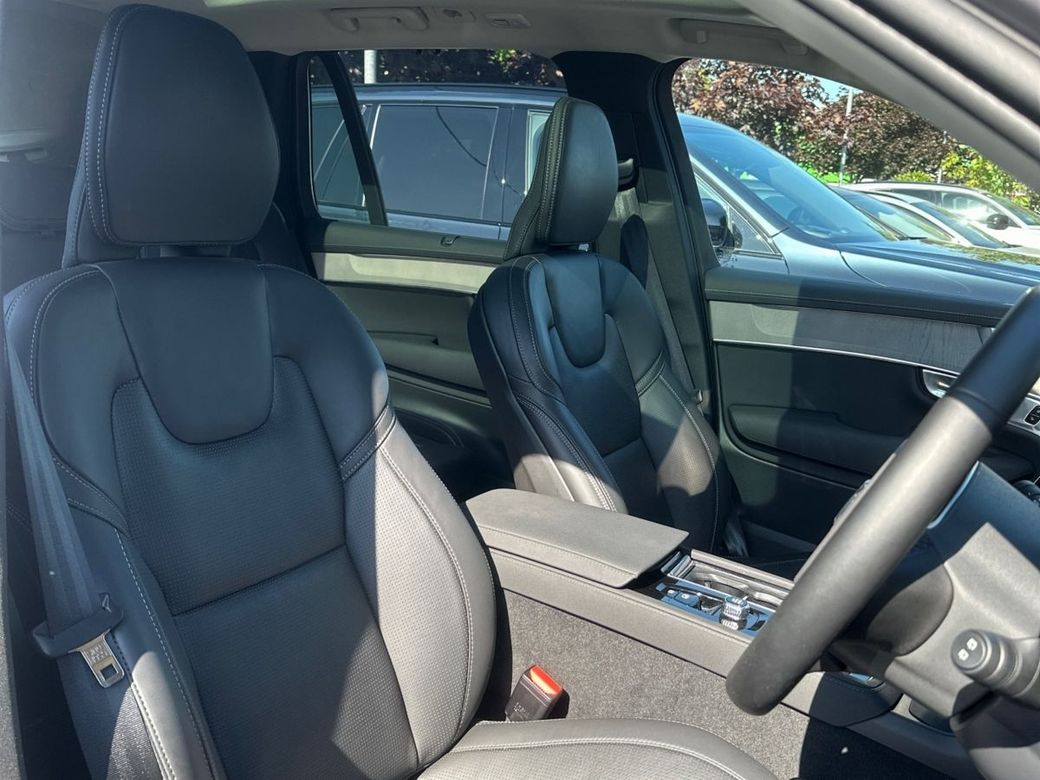 2025 Volvo XC90