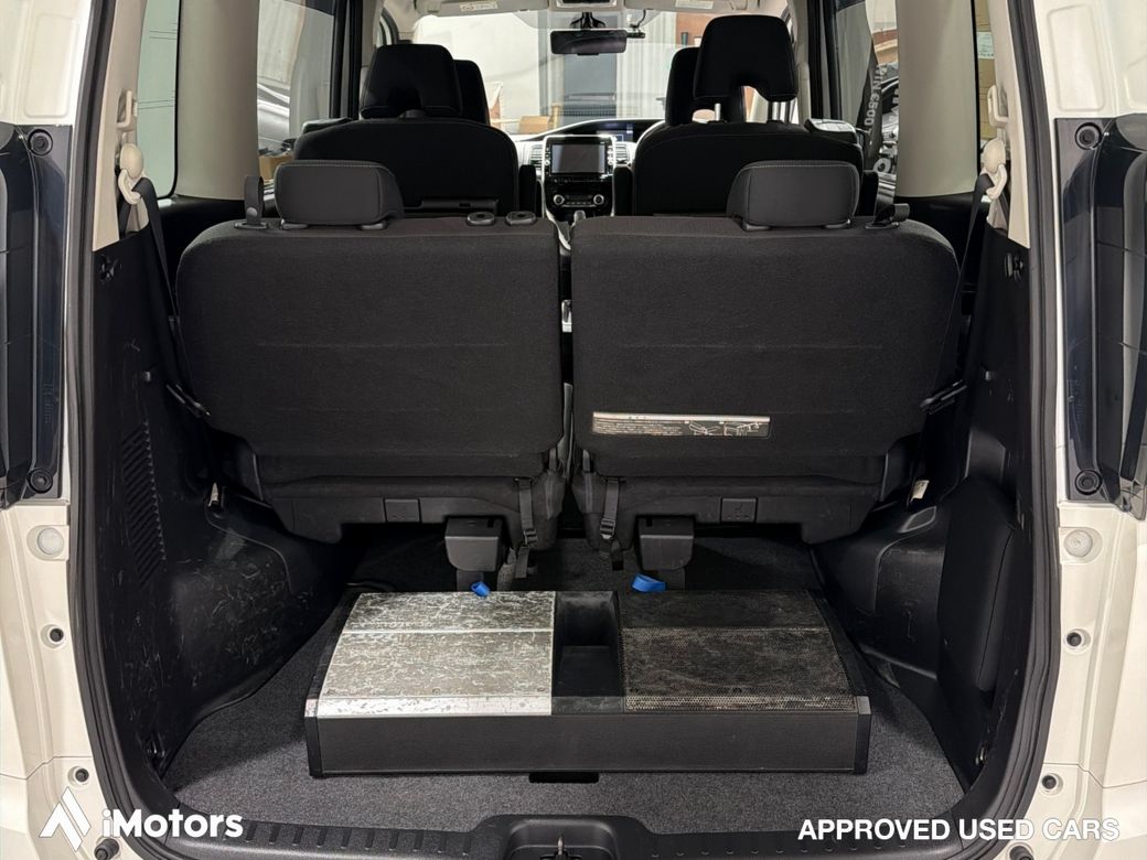 2018 Nissan Serena