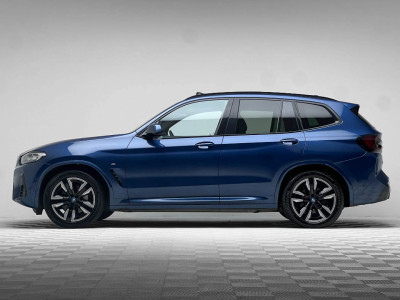 2022 BMW iX3