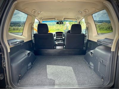 2017 Mitsubishi Shogun