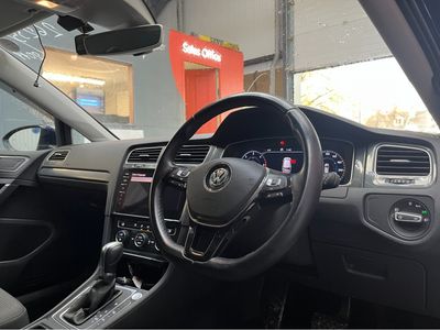 2019 Volkswagen Golf