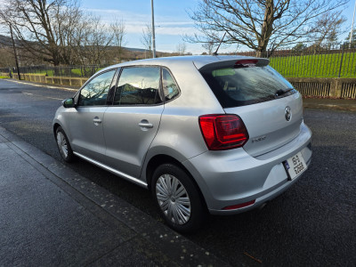 2015 Volkswagen Polo