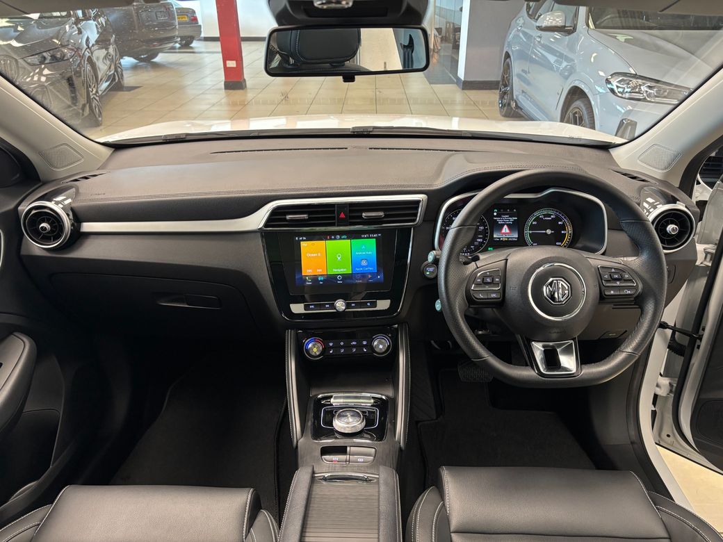 2021 MG ZS