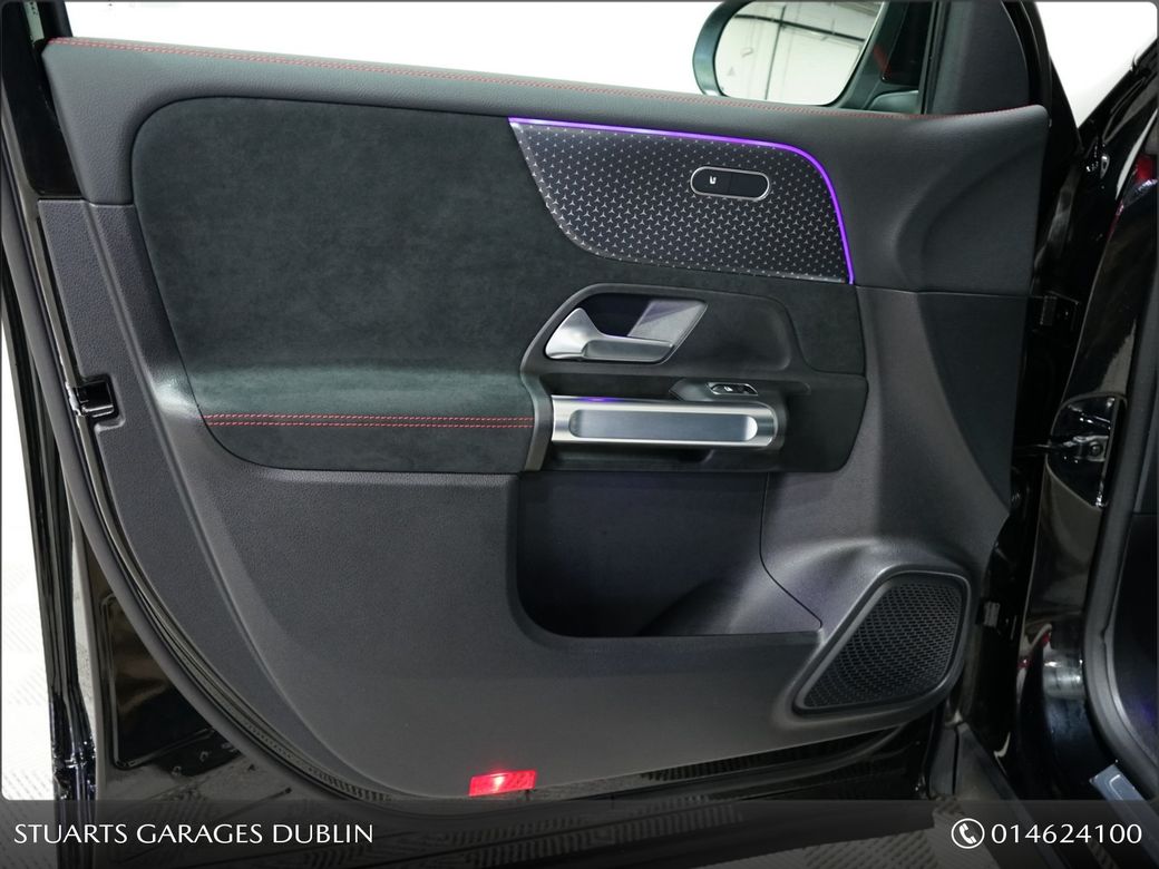 2025 Mercedes-Benz EQB