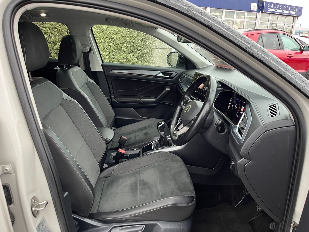 2023 Volkswagen T-Roc